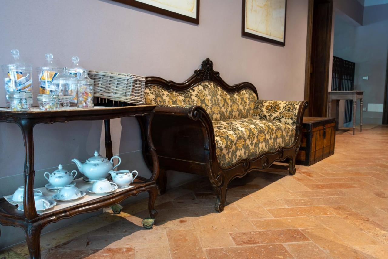 La Finestra Sul Po - Agriturismo Monticelli dʼOngina Extérieur photo