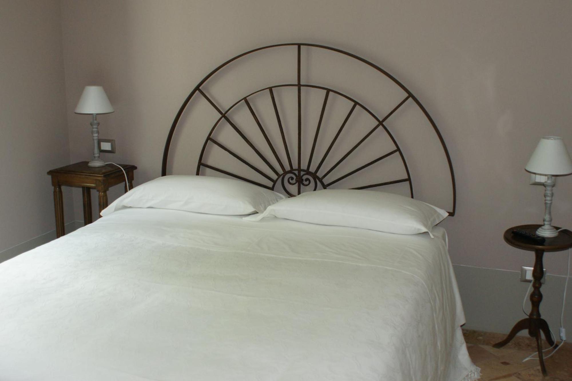 La Finestra Sul Po - Agriturismo Monticelli dʼOngina Extérieur photo