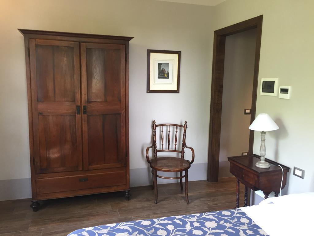 La Finestra Sul Po - Agriturismo Monticelli dʼOngina Extérieur photo